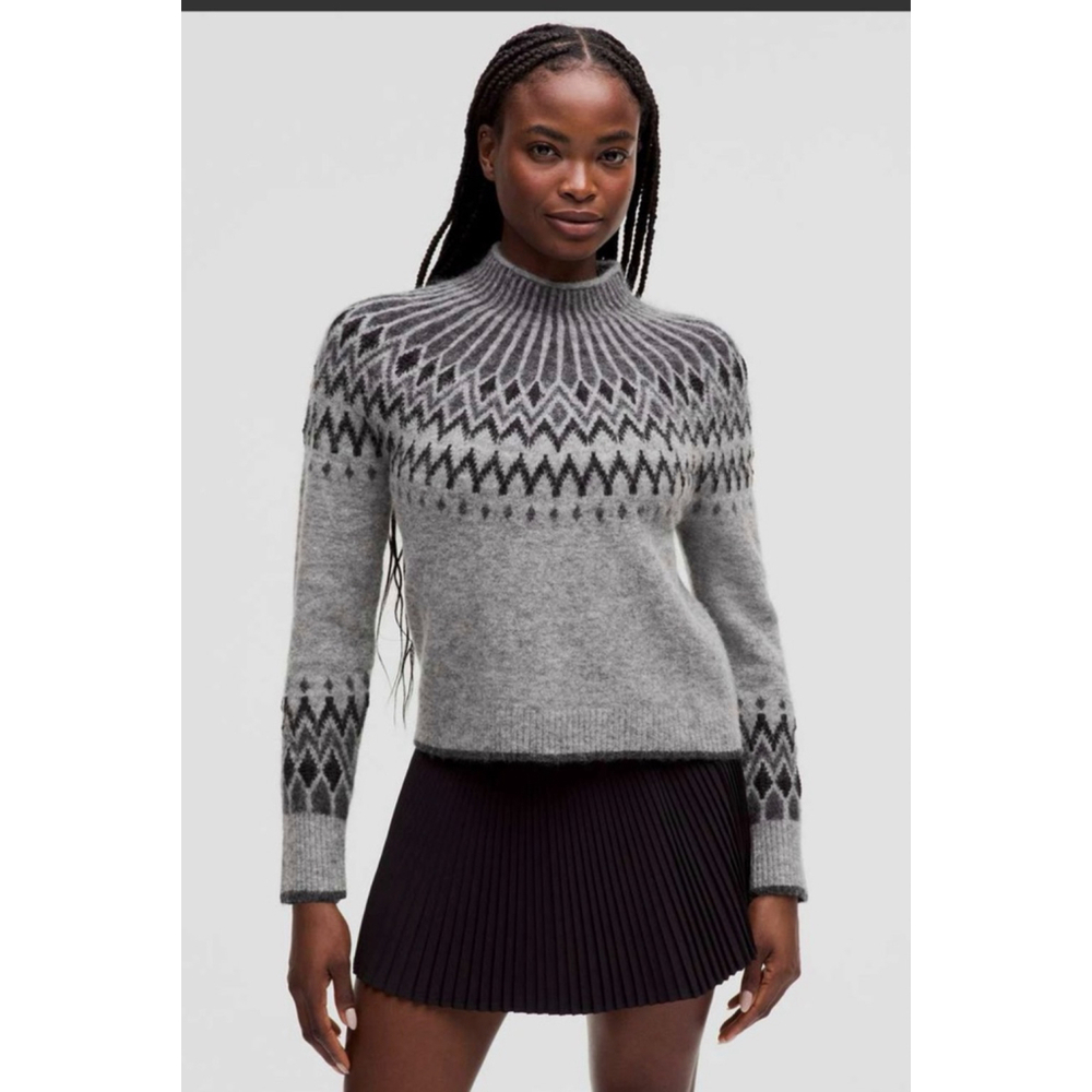 Lululemon Women’s Fair Isle alpaca Relaxed Fit Mock Neck Sweater Gray Medium